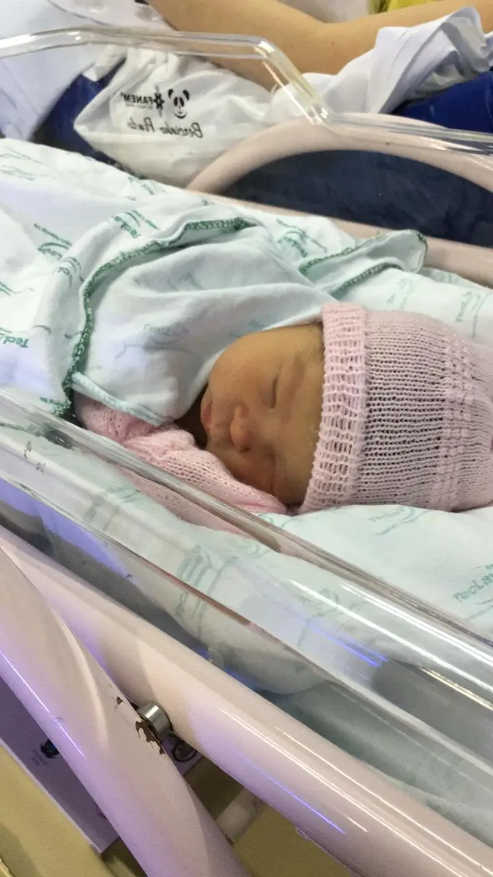 Imagem da notícia: 'Minha filha também ficou numa incubadora daquela': mães relembram nascimento de bebês no César Cals