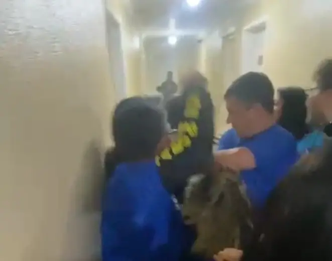 Imagem da notícia: Bombeiro militar é suspeito de agredir mulher durante eleição de associação em Fortaleza; vídeo