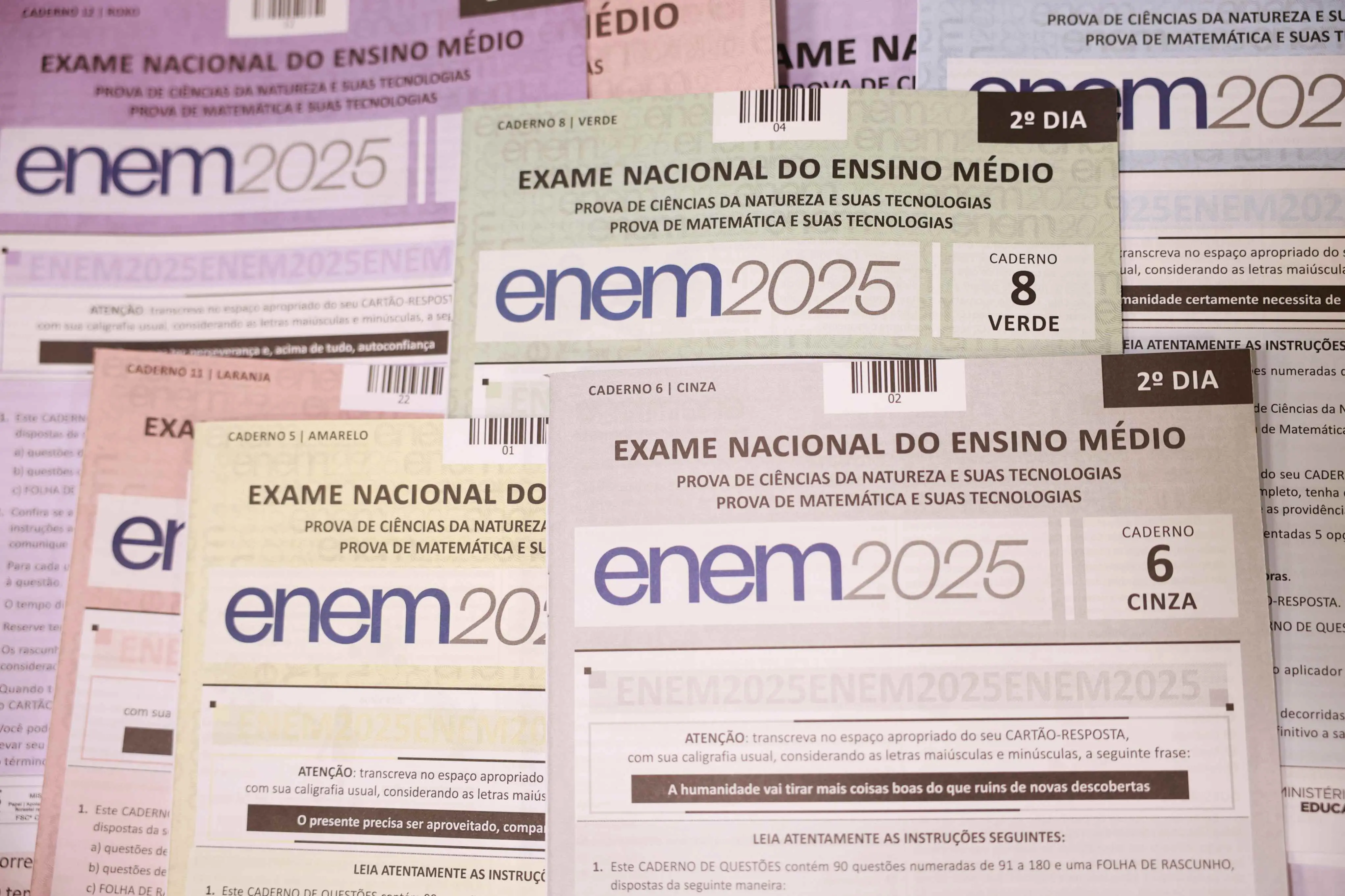 Imagem da notícia: Suposto vazamento do Enem pode resultar em prisão, multa ou perda de cargo público, dizem advogados