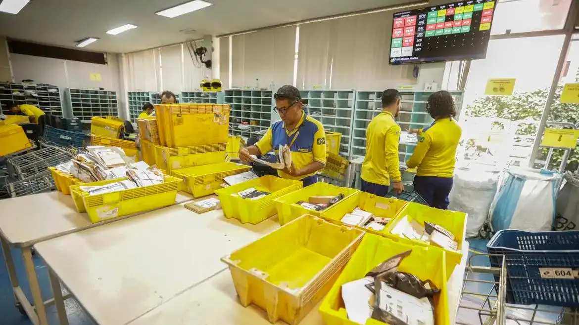 Imagem da notícia: Correios do Ceará coloca à venda 1.590 bens usados; veja como comprar