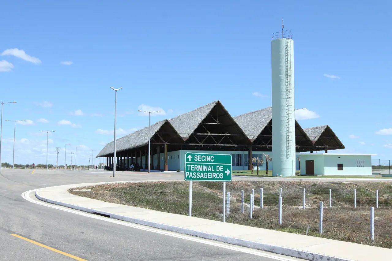 Imagem da notícia: Concessionária do Aeroporto de Guarulhos arremata Aeroporto de Aracati