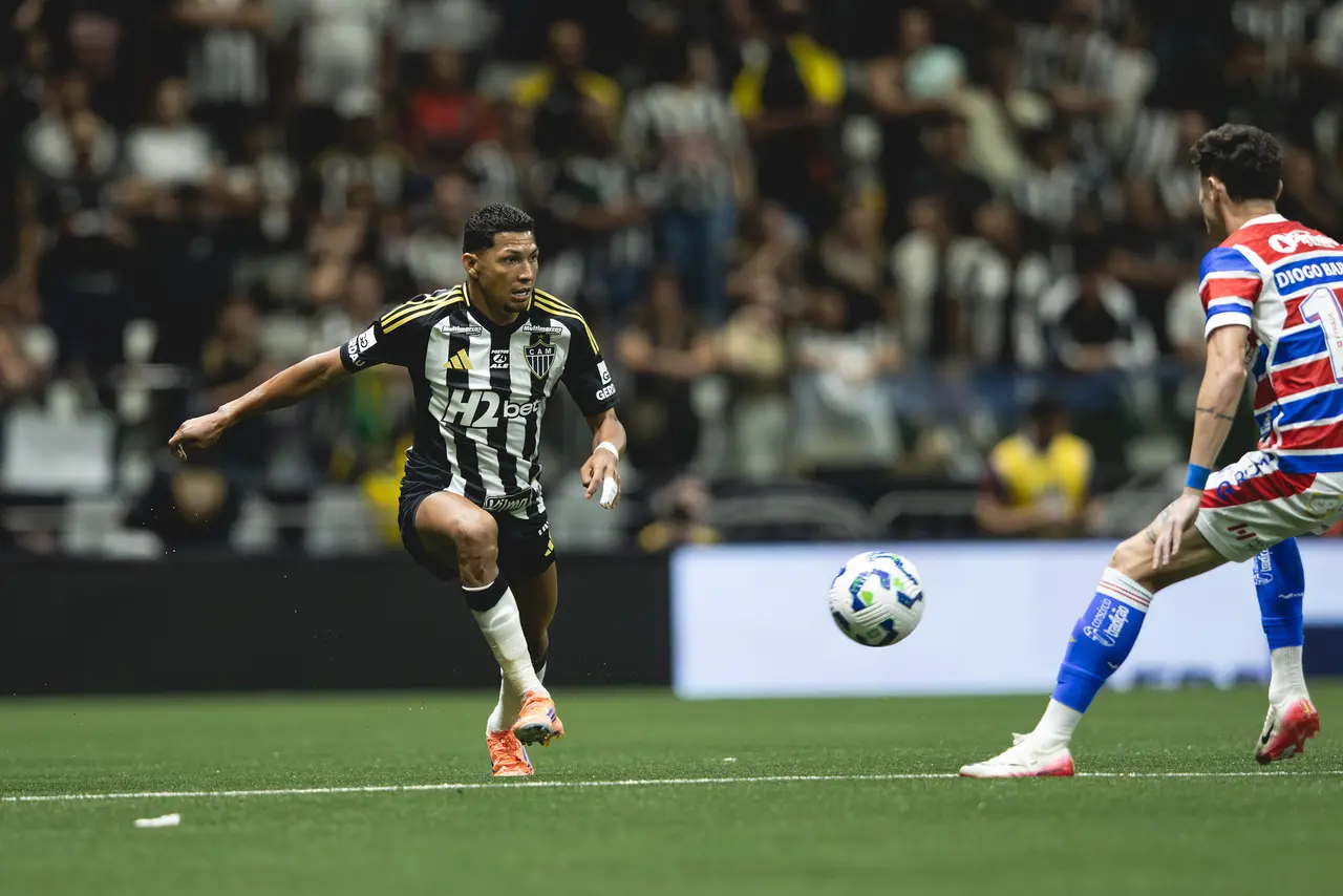 Imagem da notícia Atlético-MG tem 5 desfalques e um retorno contra o Fortaleza: Veja provável escalação