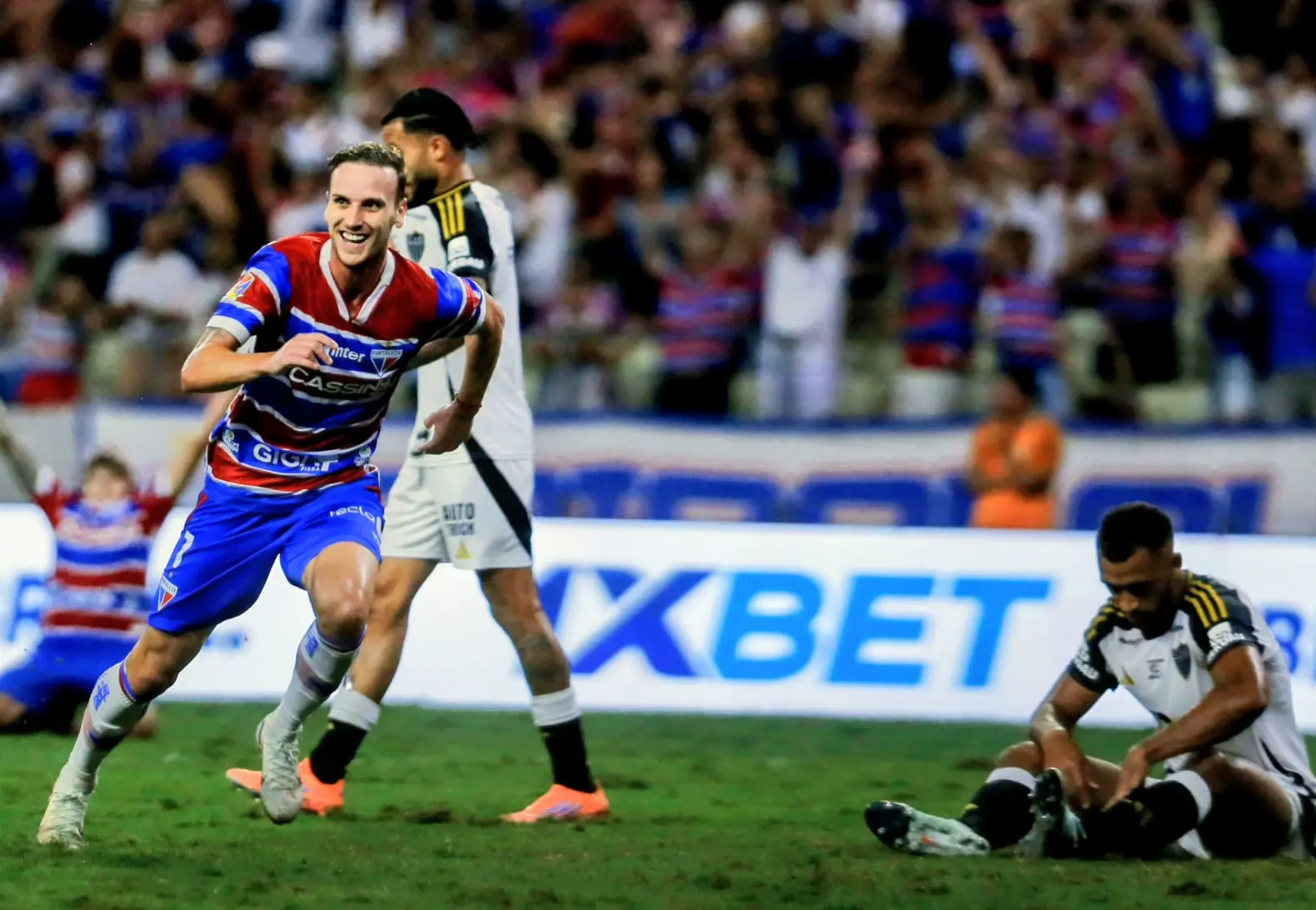 Imagem da notícia Fortaleza pode deixar a zona de rebaixamento da Série A contra o Corinthians; veja cenário
