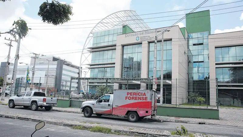 Imagem da notícia PM acusado de ameaçar testemunha de homicídio é preso no Ceará