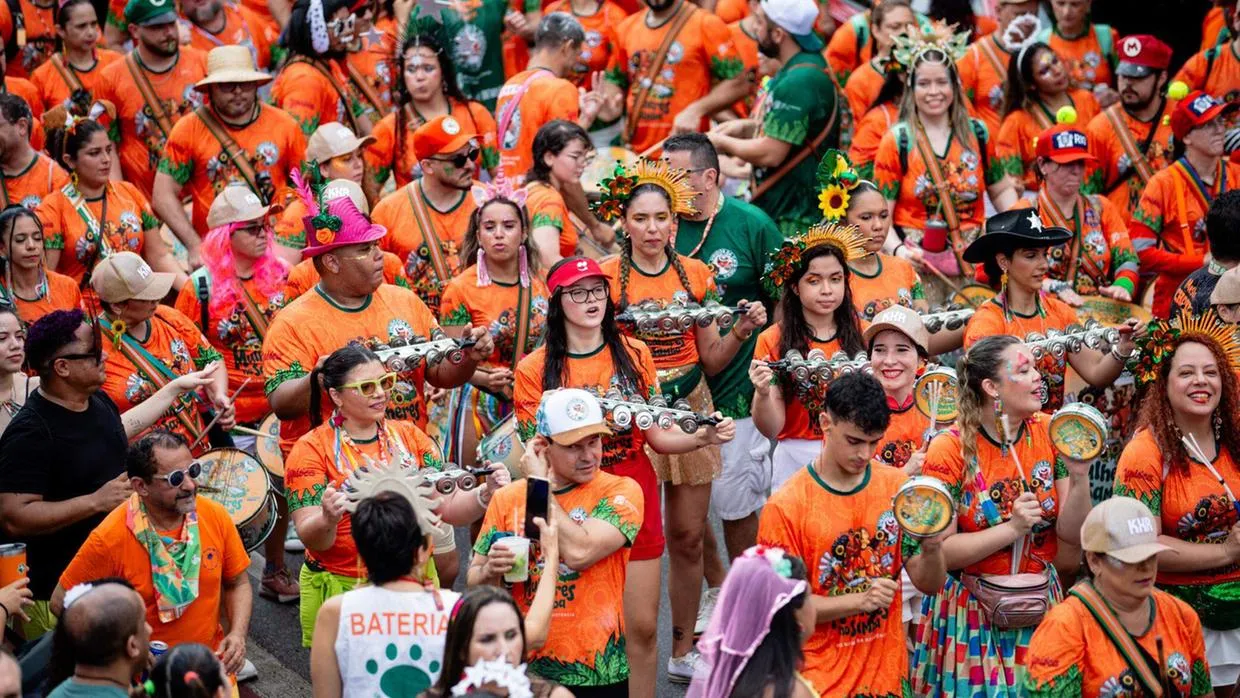 Agremiação em desfile no Ciclo Carnavalesco deste ano, na Beira Mar.