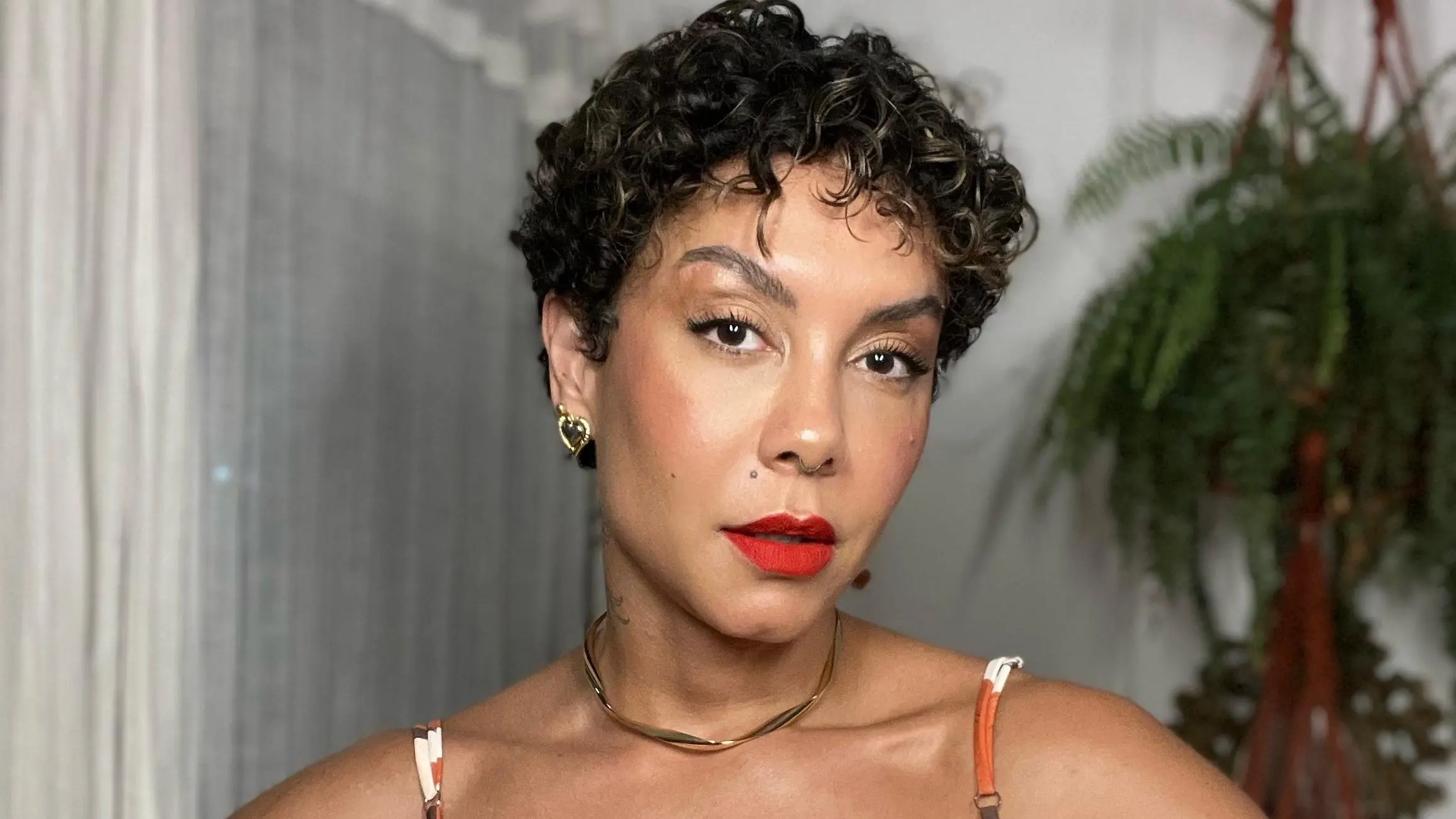 Imagem da notícia: Lia Khey negocia retorno ao BBB 26 como veterana, diz colunista
