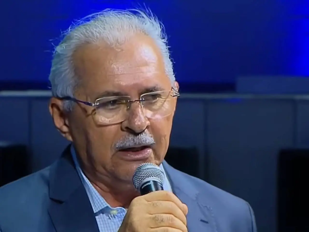 Imagem da notícia Emocionado, prefeito de Horizonte diz que polo automotivo marca “dia histórico” para município