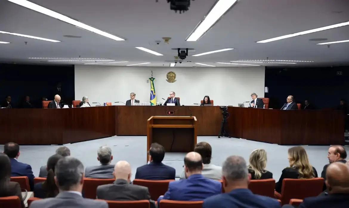 Imagem da notícia O ineditismo e os impactos da prisão de comandantes das Forças Armadas por tentativa de golpe