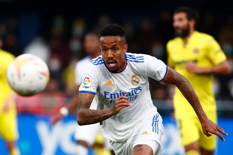 Imagem da notícia Lesão afasta Éder Militão do Real Madrid por quatro meses; jogador volta às vésperas da Copa