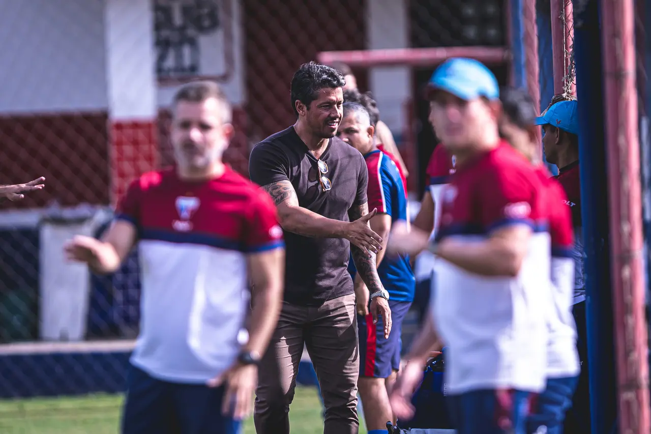 Imagem da notícia Sob olhar de Thiago Carpini, Fortaleza sub-20 vence Ferroviário profissional em jogo-treino