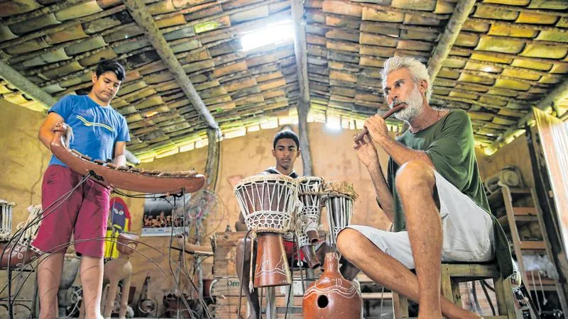 Registro feito durante a concretização da pauta em que conheci o Grupo Uirapuru, a Orquestra de Barro