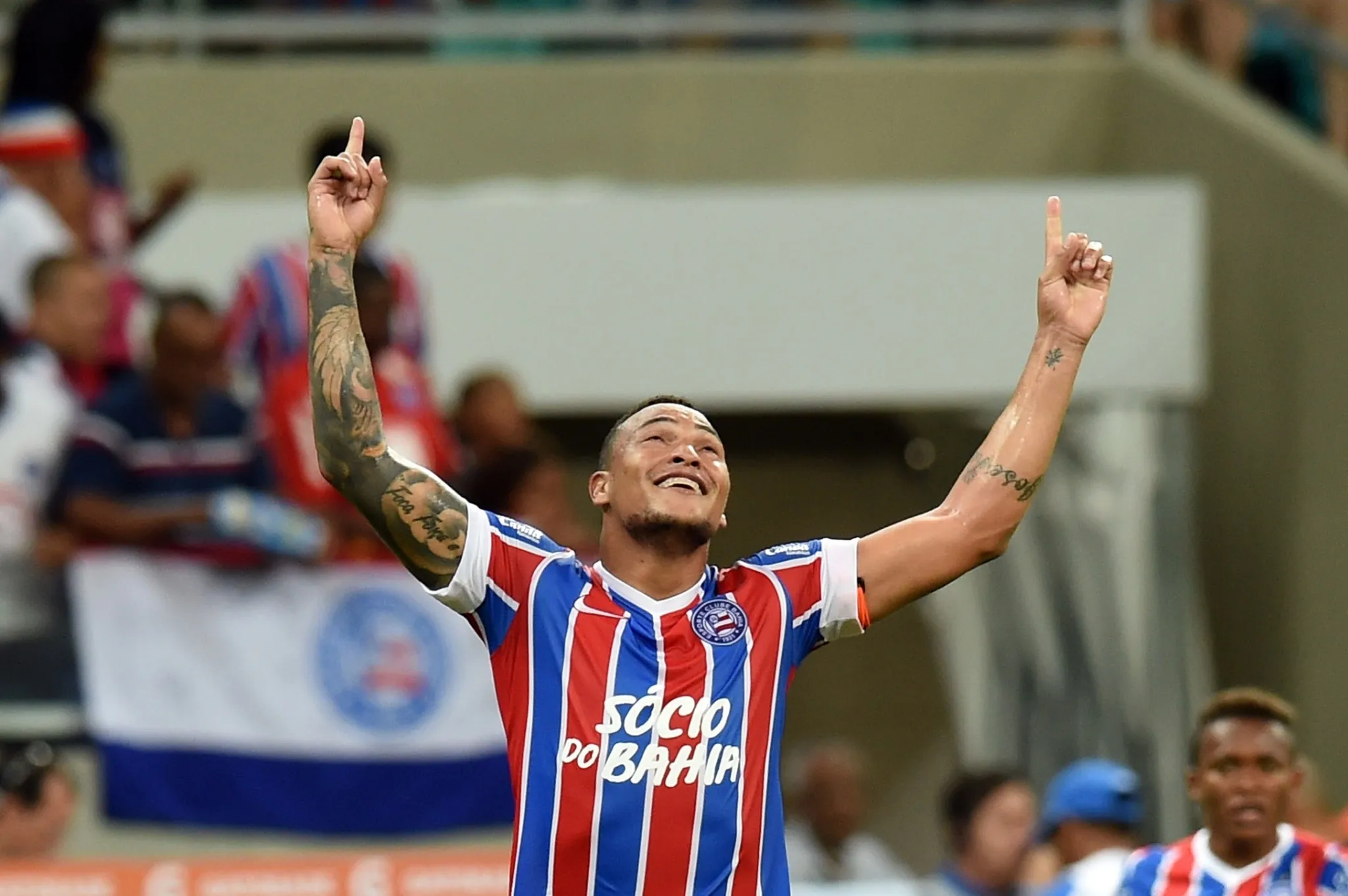 Titi defendeu o Bahia entre 2011 e 2015, tendo conquistado três campeonatos estaduais