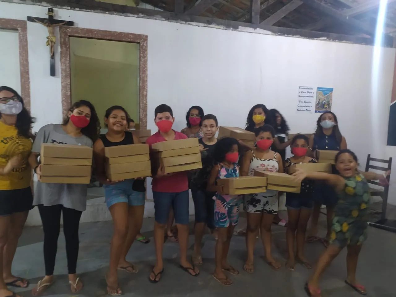 Integrantes do grupo Invenções das Crianças da comunidade Nova Canudos,  sediado no Grande Bom Jardim