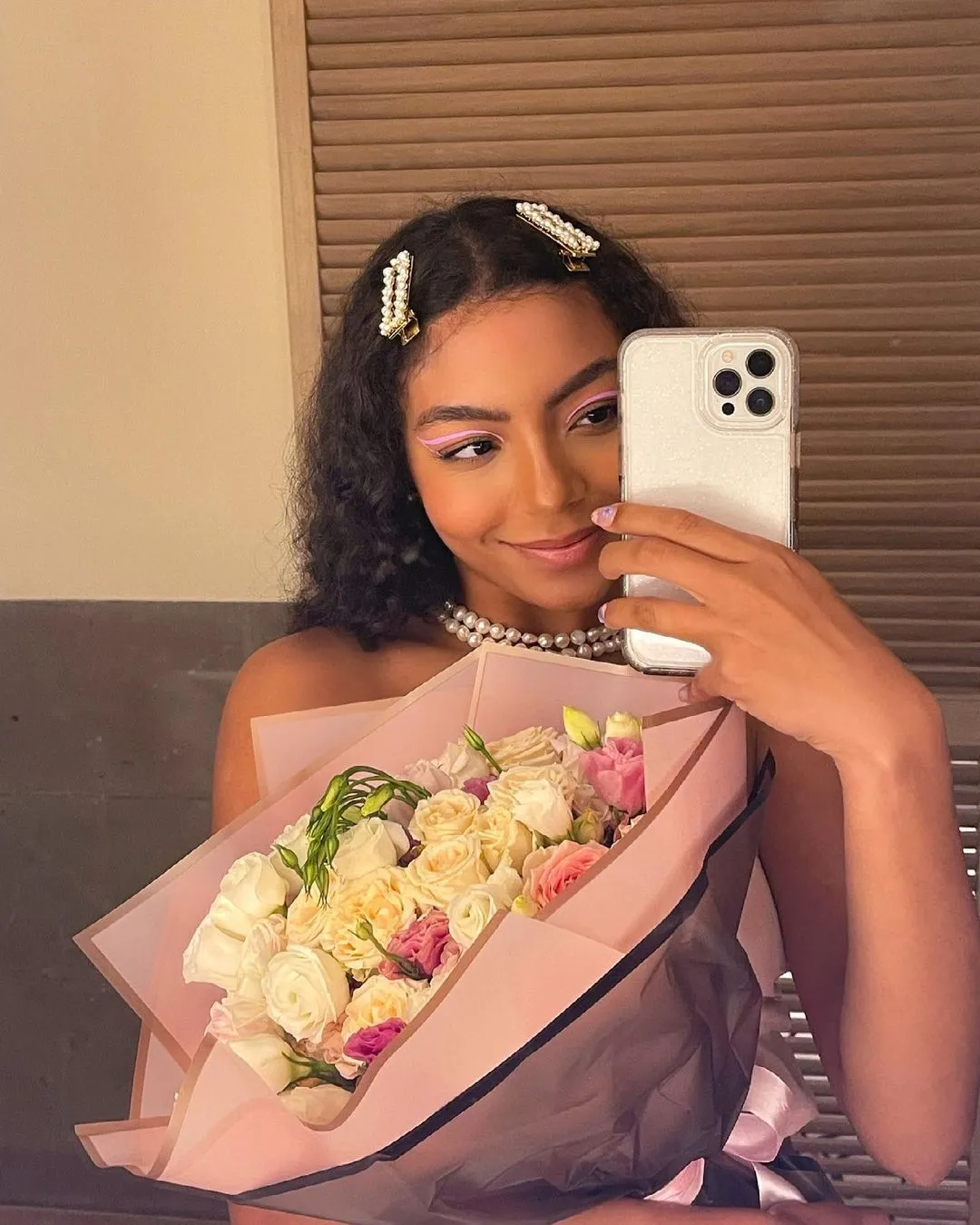 Any Gabrielly é brasileira e uma das integrantes do 'Now United'