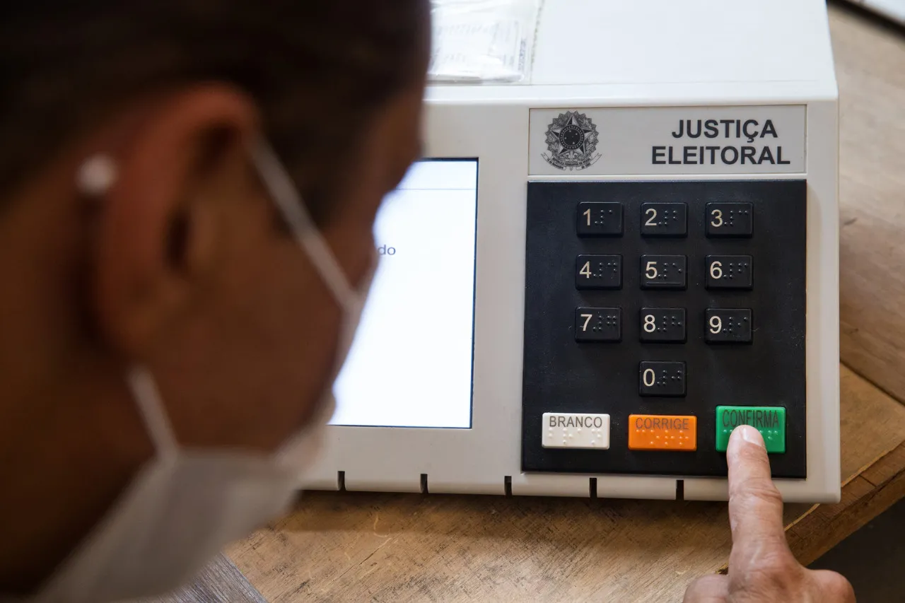 Caso sejam aprovadas até outubro, as federações partidárias podem valer já nas eleições de 2022