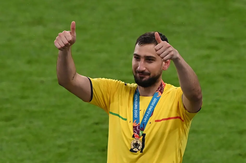Imagem da notícia Donnarumma no Manchester City: goleiro ex-PSG é anunciado em venda milionária