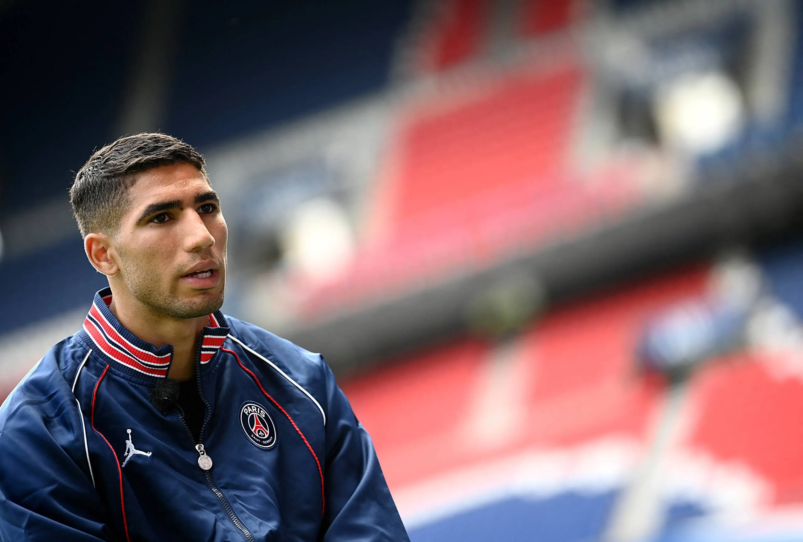 Achraf Hakimi é um lateral muito rápido e agressivo no sistema ofensivo