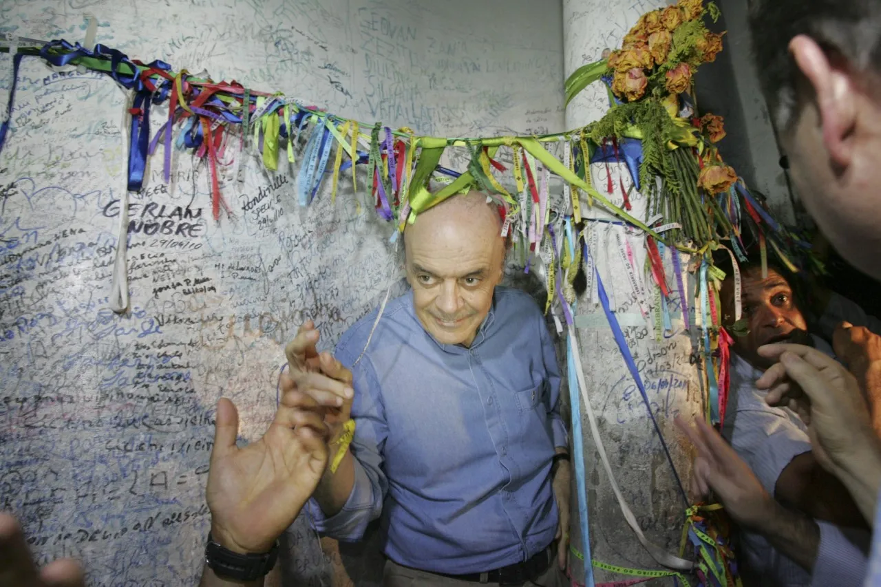 Então candidato José Serra (PSDB) no Horto, em 2010