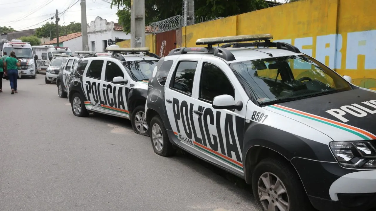 A escola localizada no bairro Antônio Bezerra foi ocupada durante motim da PM em fevereiro de 2020