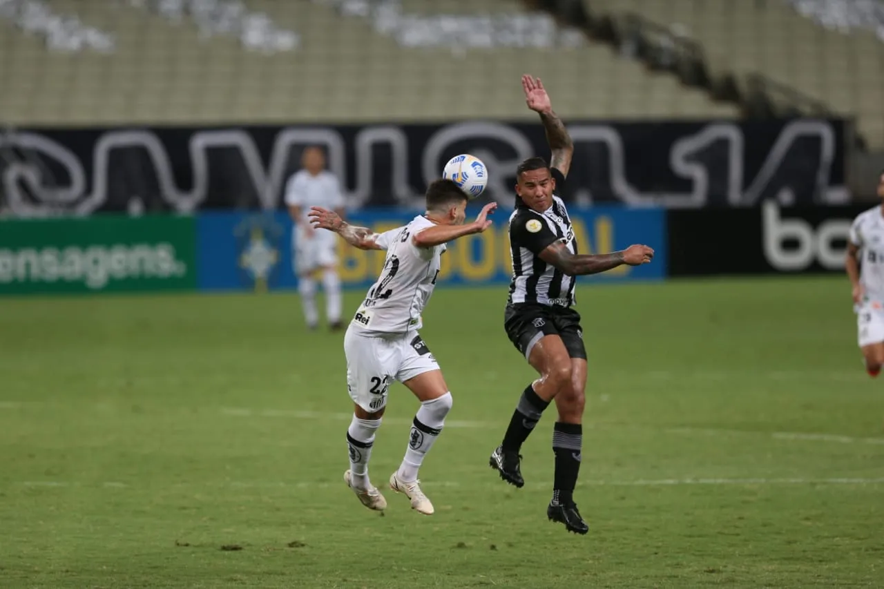 O atacante Jael teve nova chance entre os titulares do Ceará