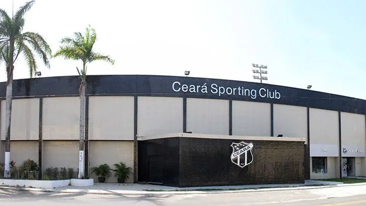 O elenco profissional do Ceará utiliza o CT de Porangabuçu como preparação dos jogos