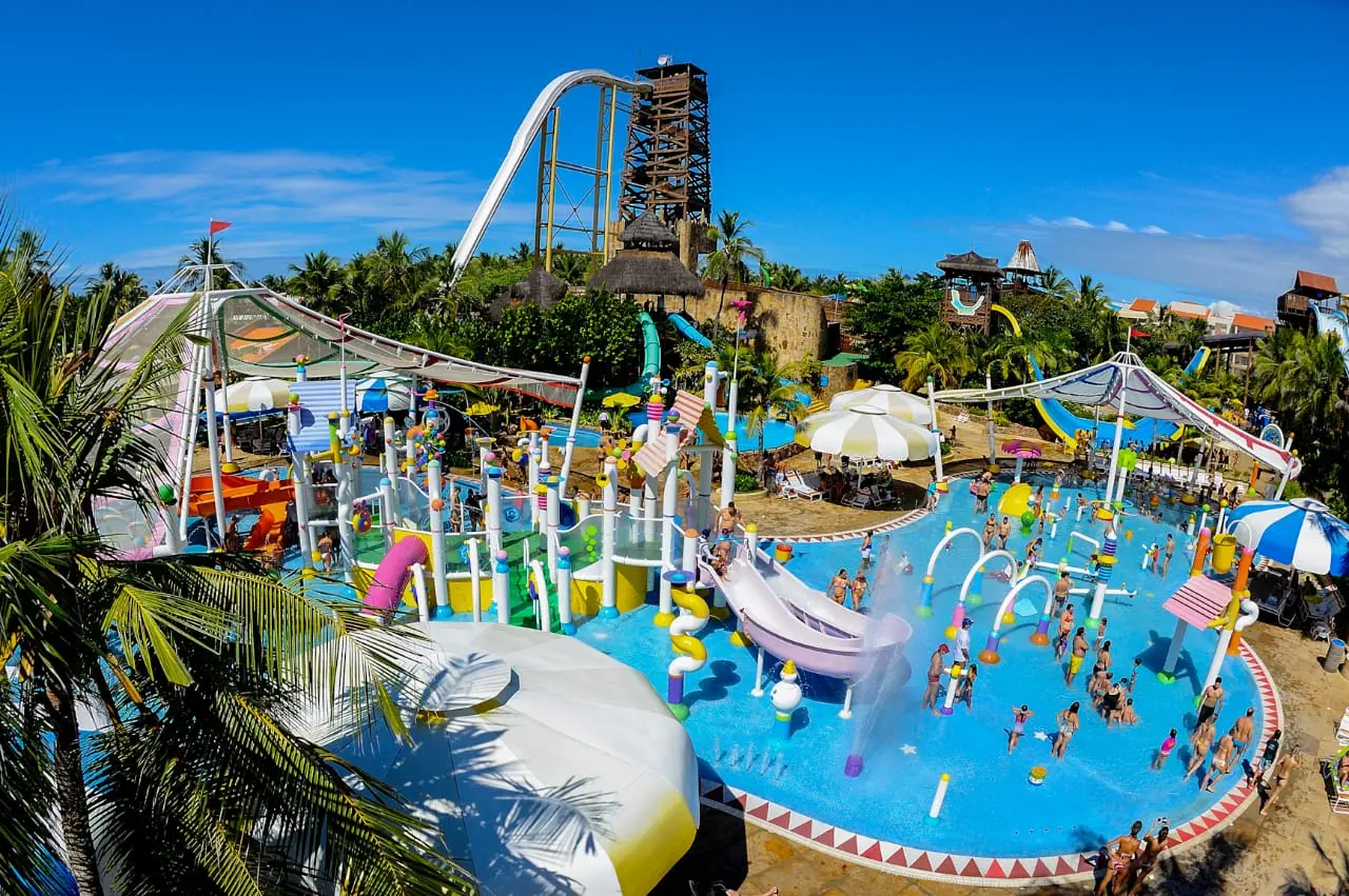 Imagem da notícia: Beach Park é eleito melhor parque aquático das Américas e 3º do mundo