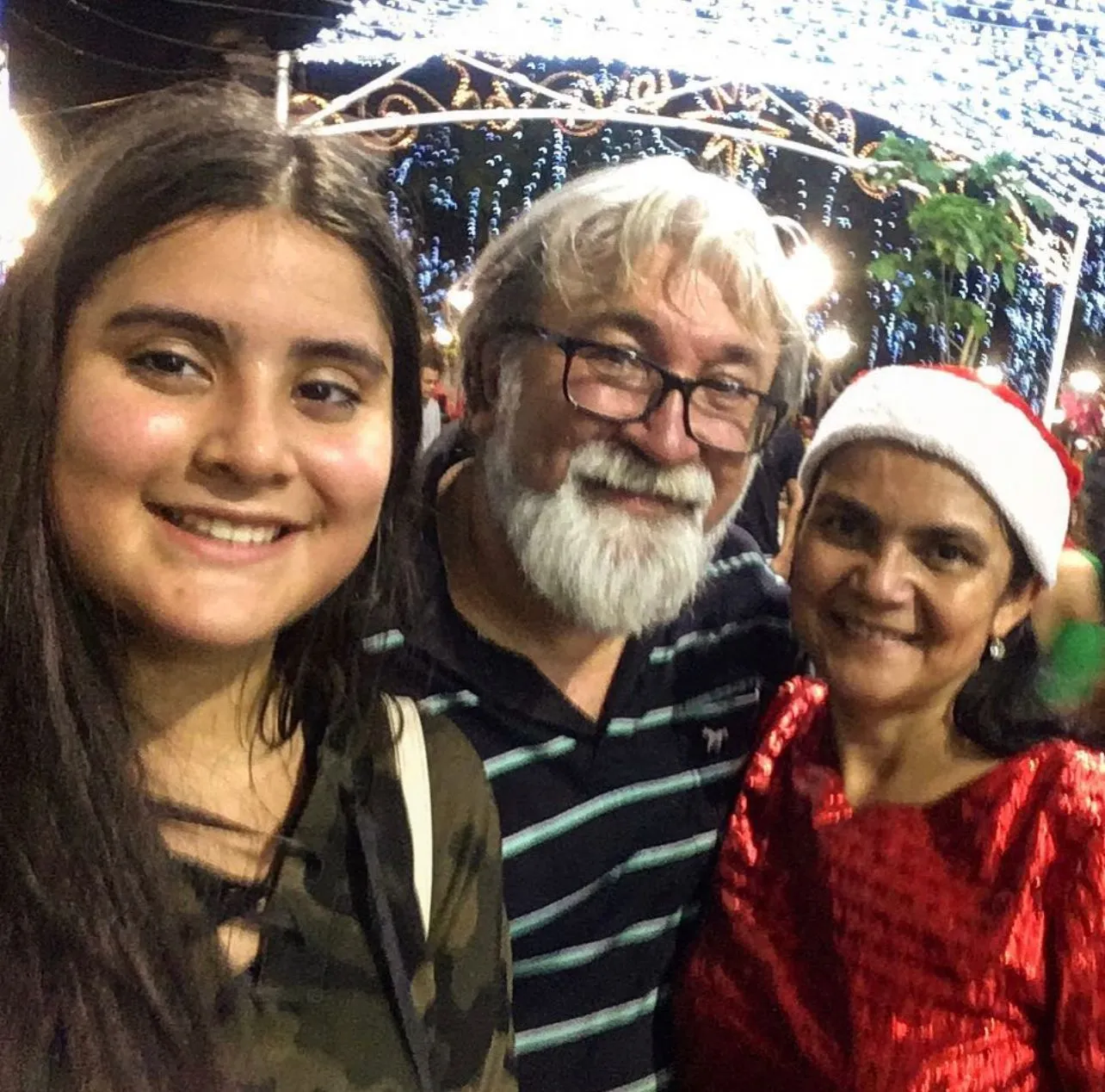 Esther Fontenele é a nova maestrina do Coral Intinerante que já foi integrante do coral infantil do Natal de Luz