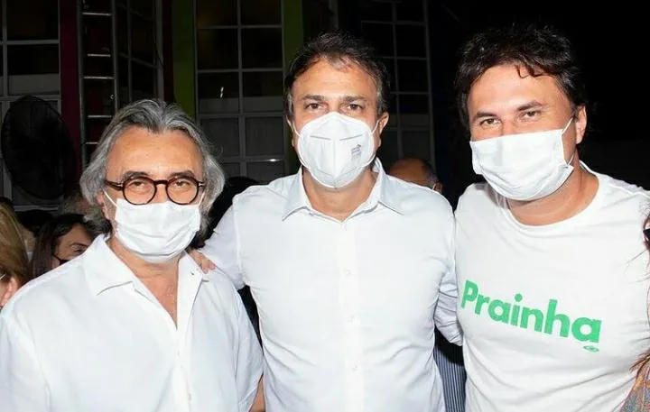 No Ceará, Acilon Golçalves - assim como o filho e prefeito de Aquiraz, Bruno Golçalves - faz parte da base aliada a Camilo Santana