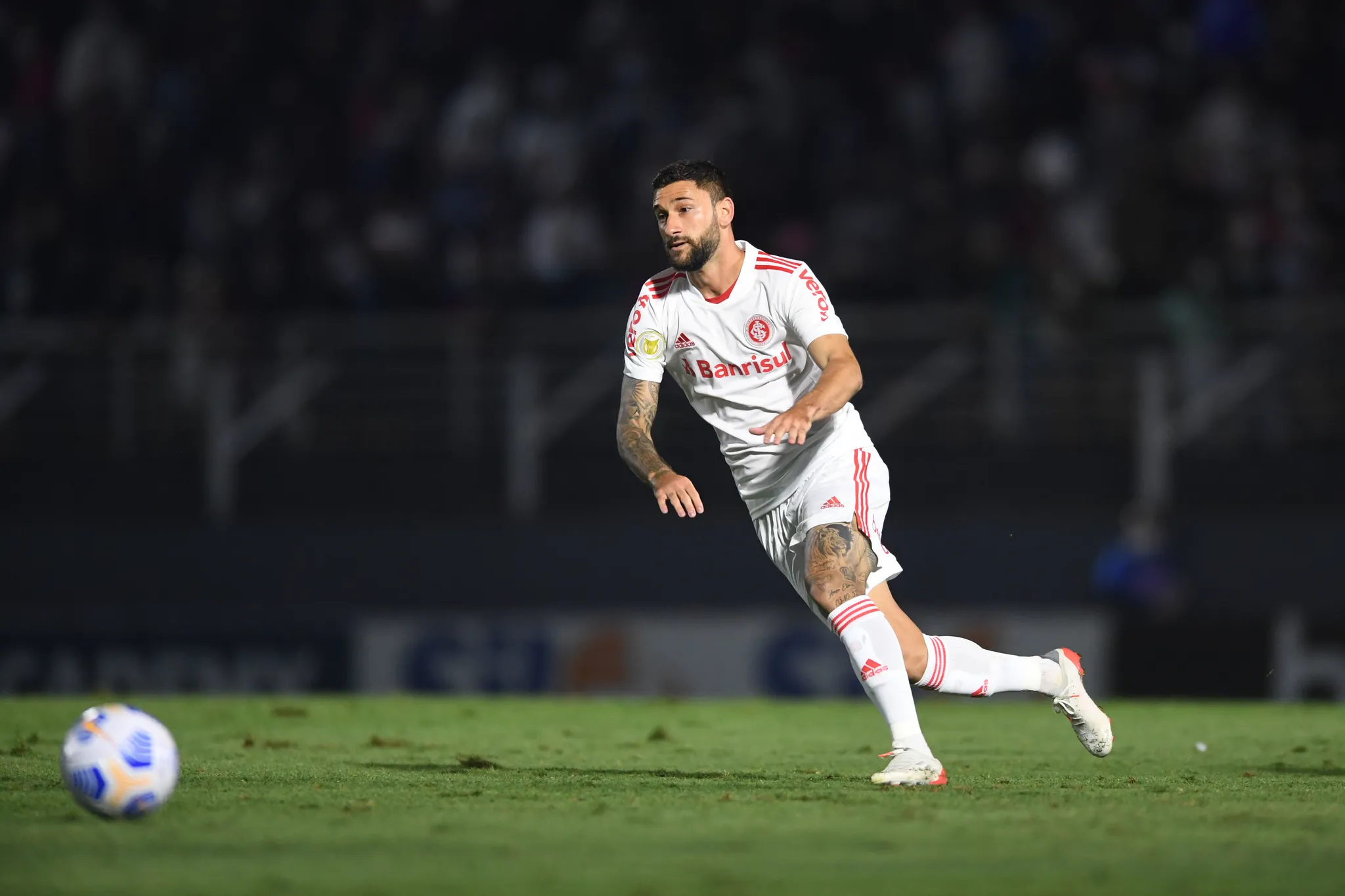 Internacional encerrou a Série A do Campeonato Brasileiro na 12ª colocação e disputará à Sul-Americana em 2022