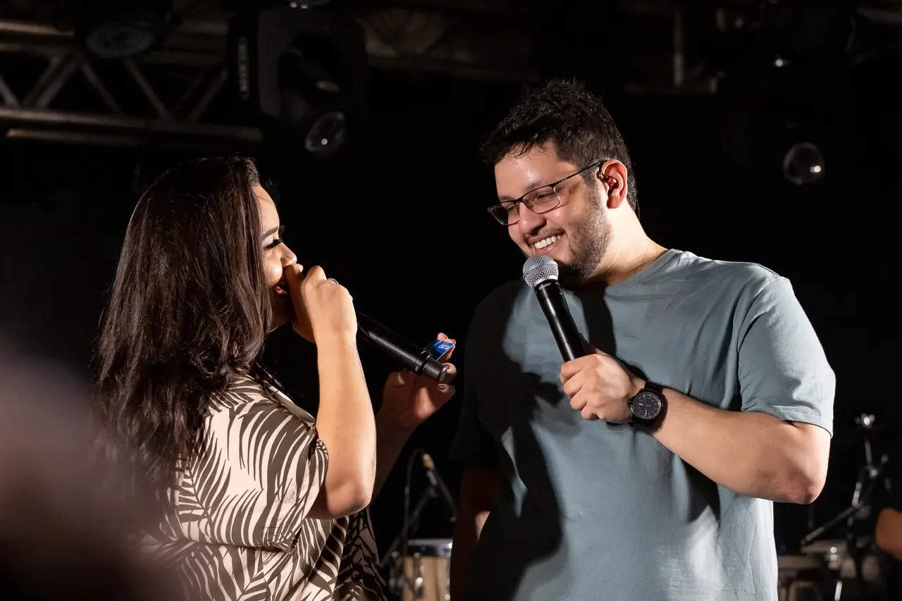 Imagem da notícia: Luiza e Maurílio cancelam shows em São Paulo por conta de saúde de sertanejo 