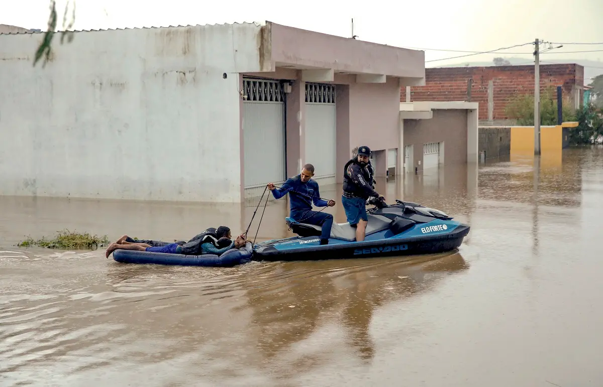 CHUVAS NA BAHIA