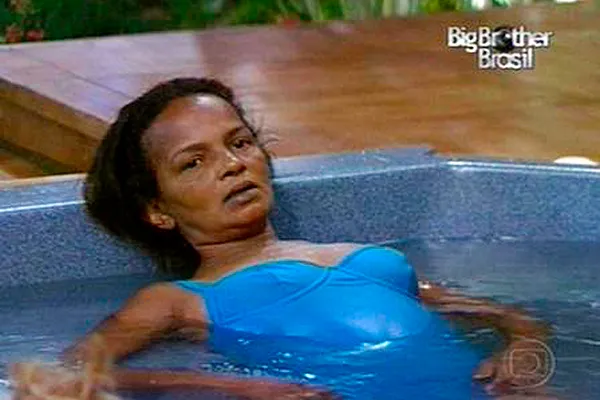 Marielza foi atendida em meio ao confinamento e deixou a casa