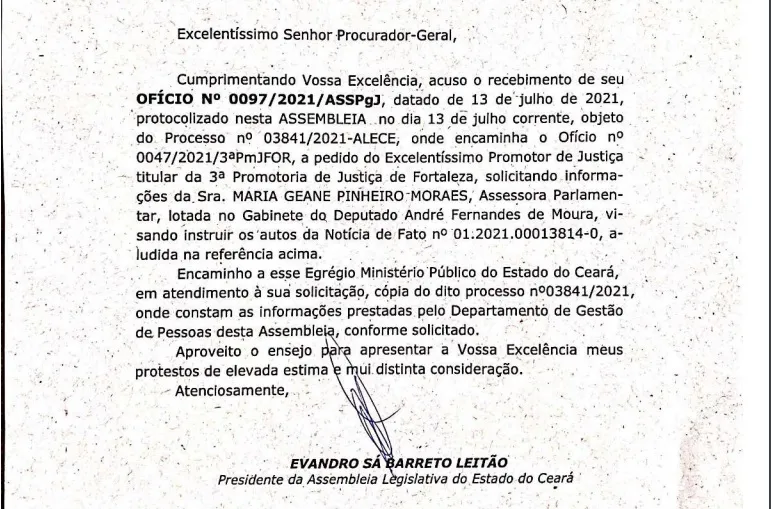 Por lei, todos os expedientes dirigidos à Assembleia Legislativa devem ser encaminhados pelo Procurador Geral de Justiça ao presidente da Assembleia