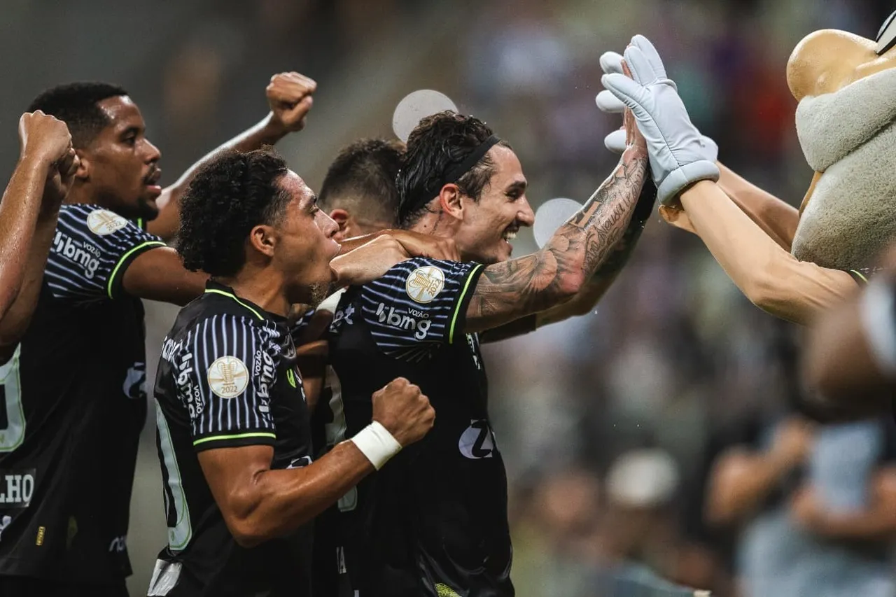 O Ceará mostrou força na Arena Castelão com a goleada contra o Globo-RN