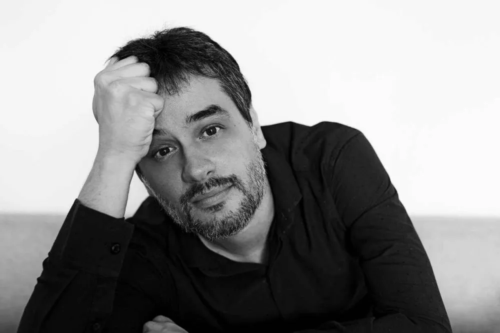 Posicionado junto a escritoras do calibre de Mariana Enríquez e Samanta Schweblin, Cristhiano diz que a literatura latino-americana será sempre seu porto seguro