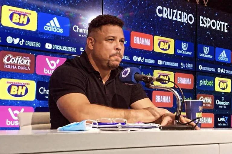 O ex-jogador Ronaldo comprou ações do Cruzeiro e busca equilibrar as finanças do clube