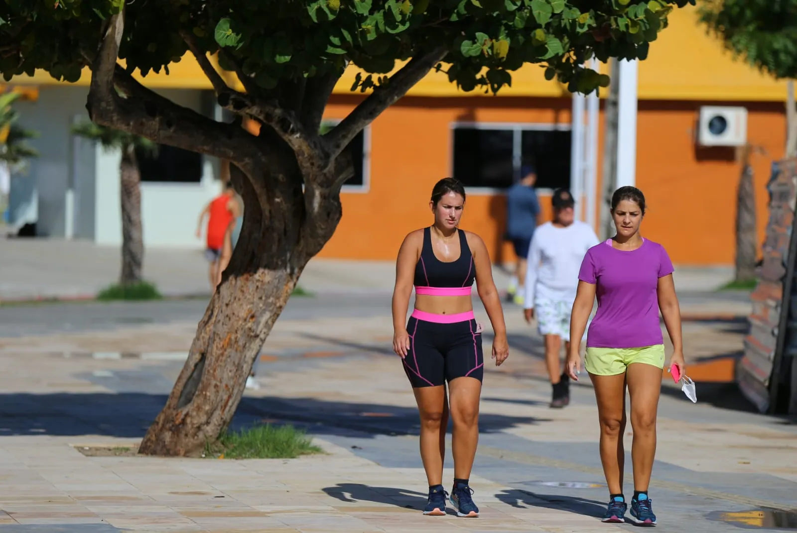 Corredores da Orla de Fortaleza deixaram de lado o item