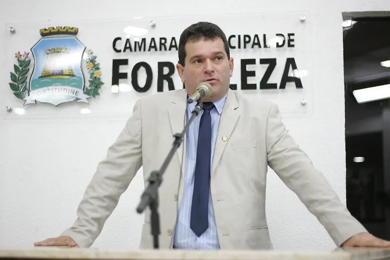 Vereador Marcelo Lemos, que é da base do governo, deverá migrar do antigo PSL para o MDB ou PRTB