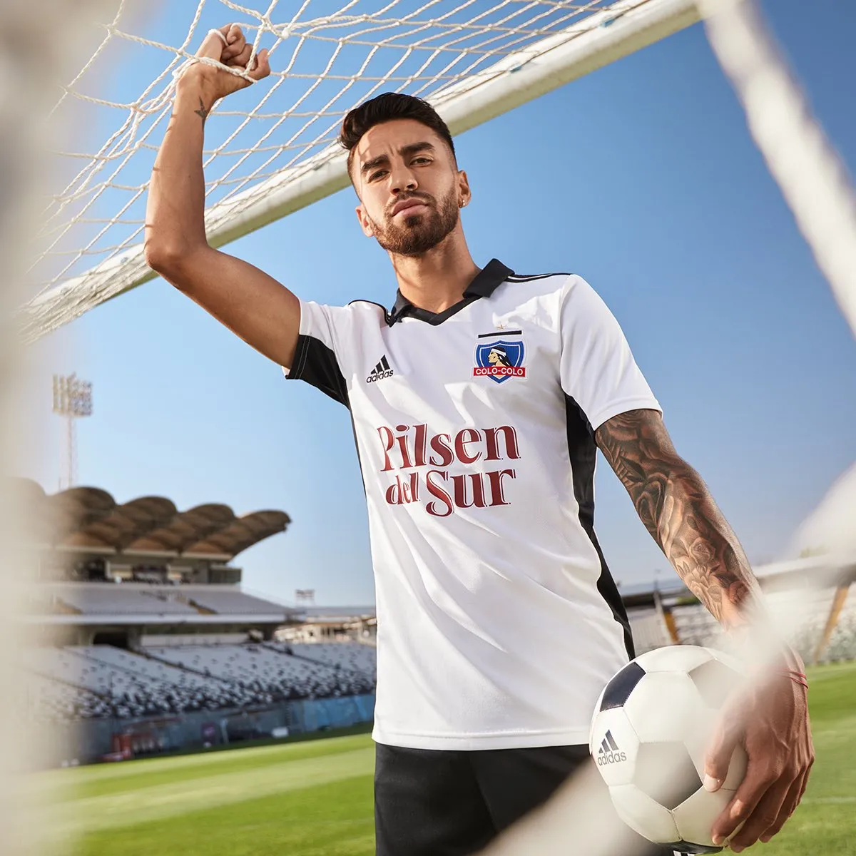 O centroavante argentino Juan Martín Lucero, ex-Vélez, é o principal goleador do Colo Colo