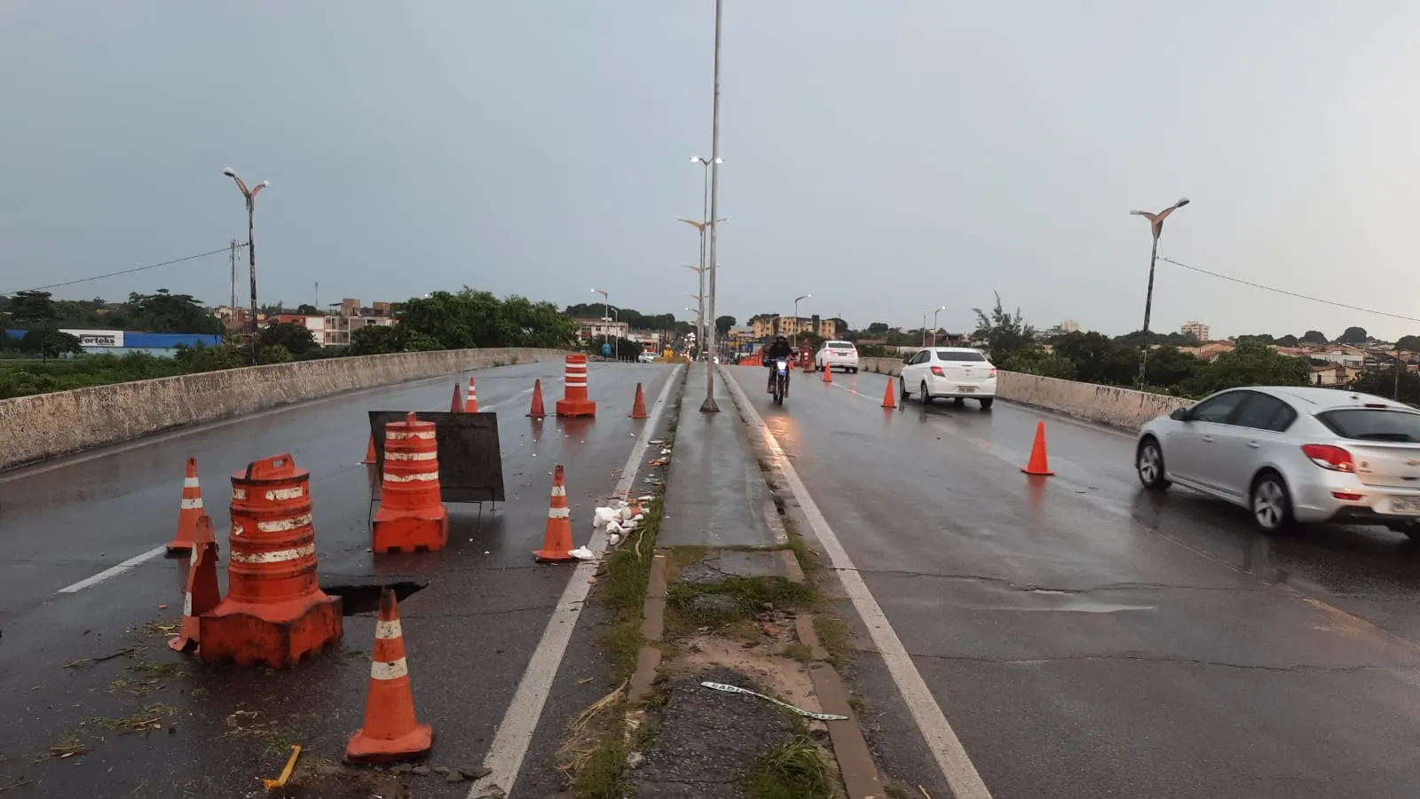 Dnit informou que viaduto não corre risco de desabamento