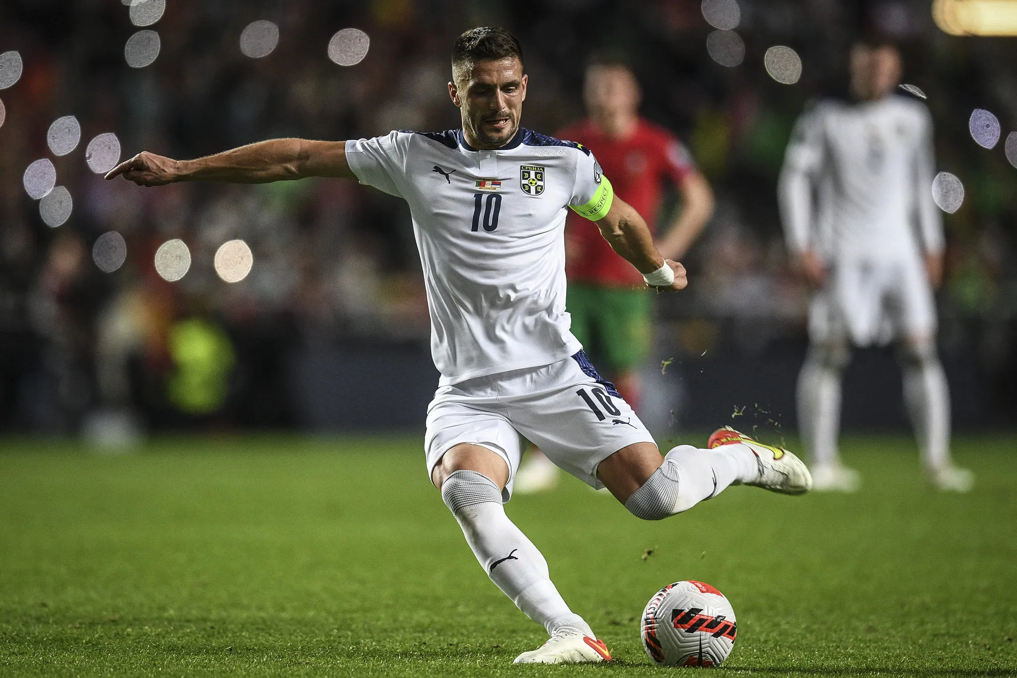 Dušan Tadić é um dos destaques da Sérvia