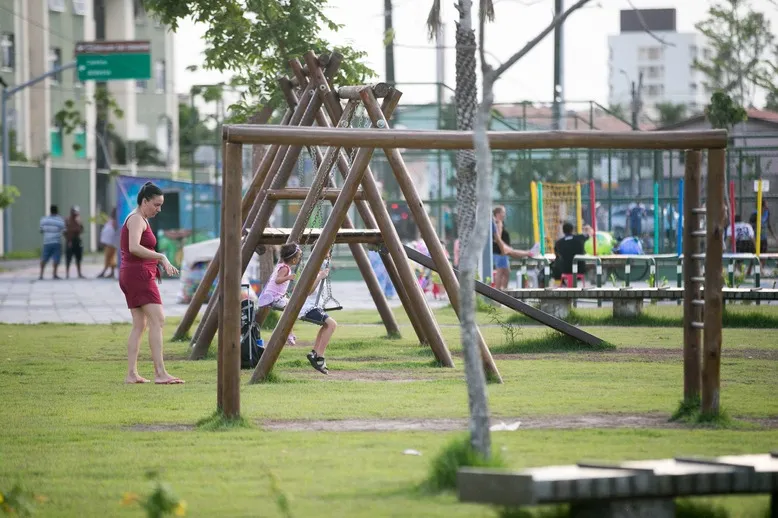 Trechos do Parque Urbano Rachel de Queiroz foram entregues em fevereiro de 2022. É o maior parque urbano municipal.