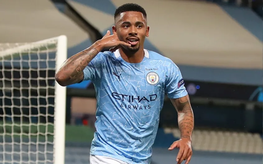 O brasileiro Gabriel Jesus é uma das opções ofensivas do Manchester City