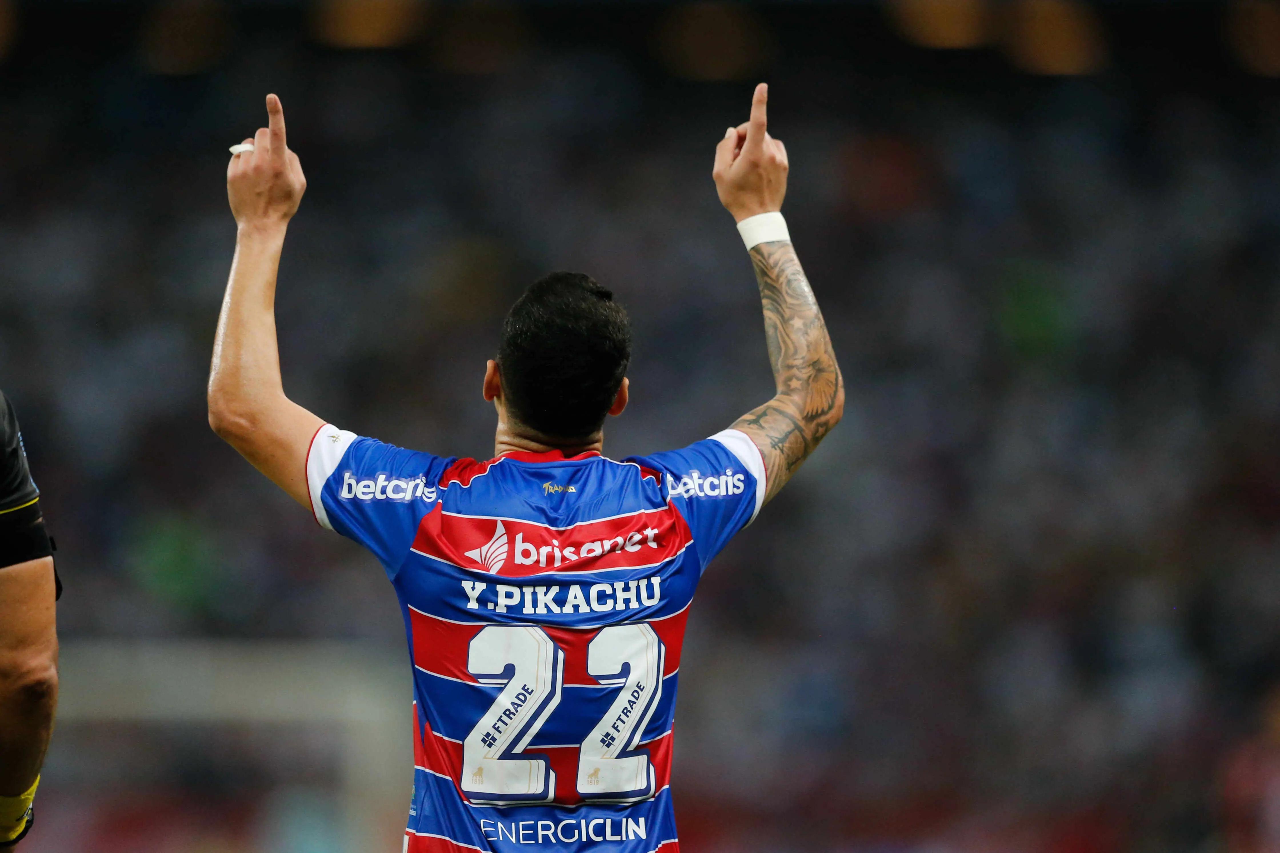 Imagem da notícia: Estrela da vitória do Fortaleza no Clássico, Pikachu soma 25 participações em gols na temporada