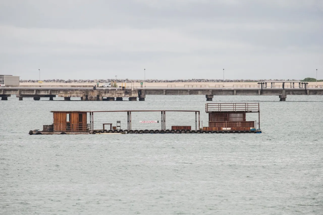 Proprietário diz aguardar autorização da Capitania dos Portos para uso do local
