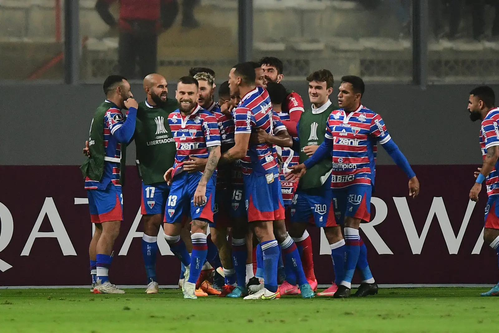 Imagem da notícia Fortaleza tem 1ª vitória fora do Brasil com grande atuação e pode sonhar com oitavas da Libertadores