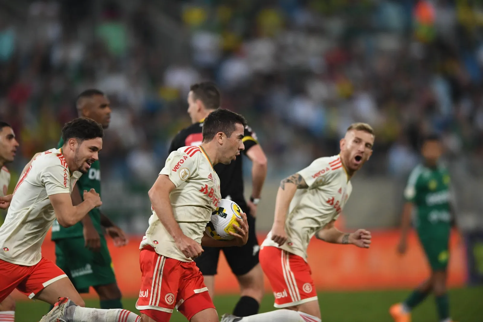 O Internacional ainda briga por uma vaga nas oitavas de final da Sul-Americana