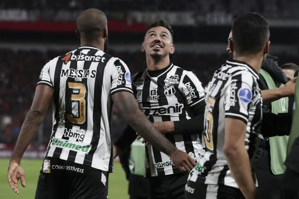 O Ceará é o primeiro time da história da Sul-Americana a vencer todos os jogos da 1ª fase