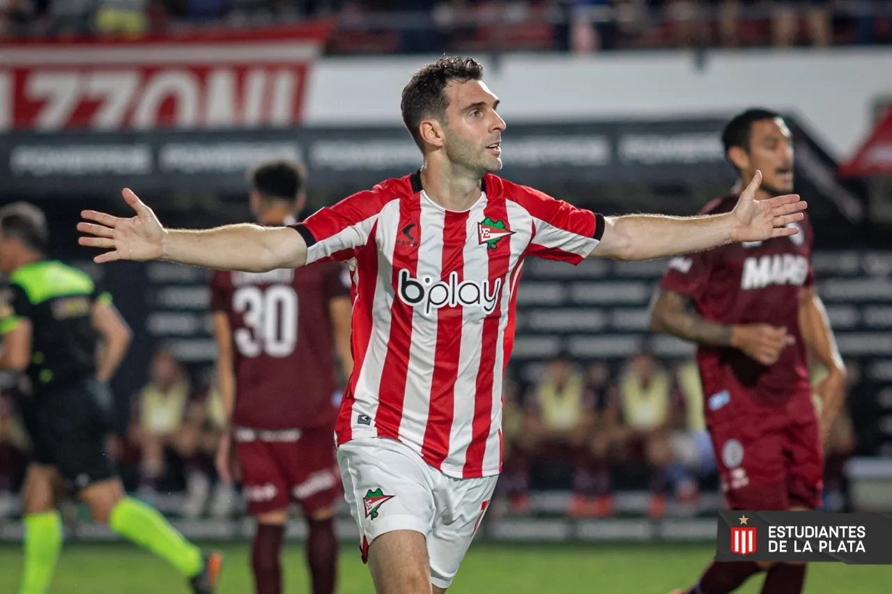 Mauro Boselli marcou 11 gols em 19 jogos pelo Estudiantes, na Argentina