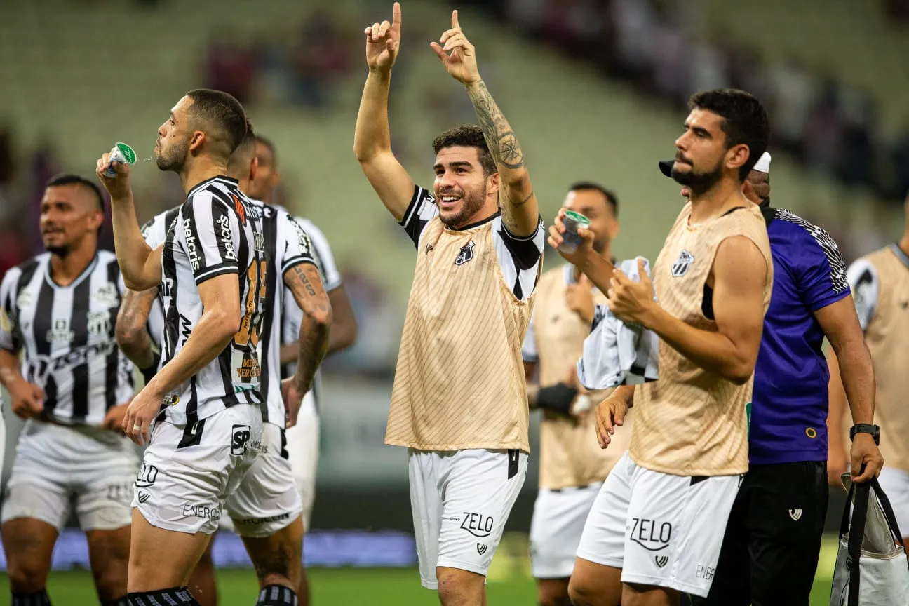 O Ceará teve grande atuação contra o Fortaleza no Clássico-Rei na vitória por 1x0
